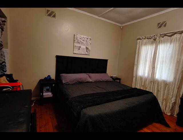 5 BEDROOM HOUSE FOR SALE IN THORNTON